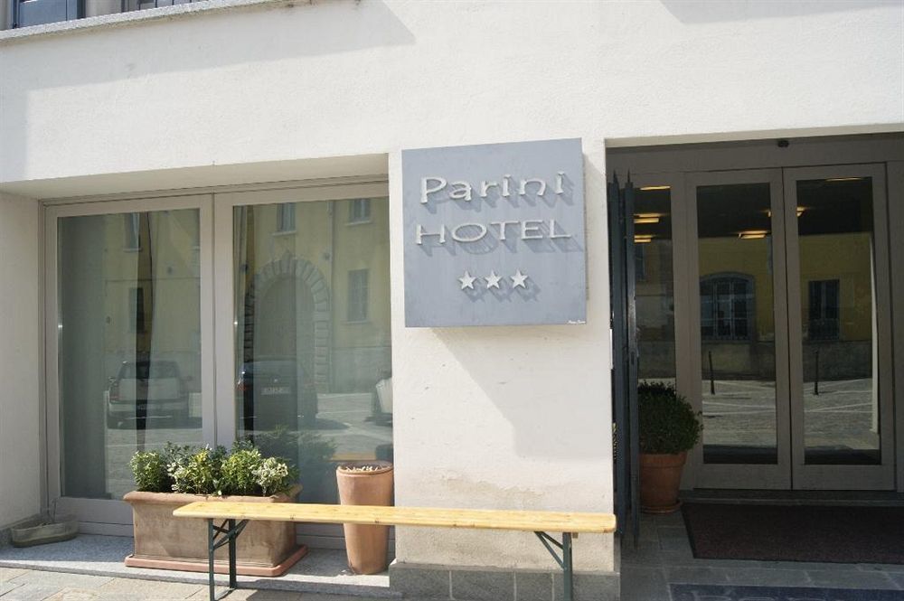 Parini Hotel Bosisio Parini ภายนอก รูปภาพ