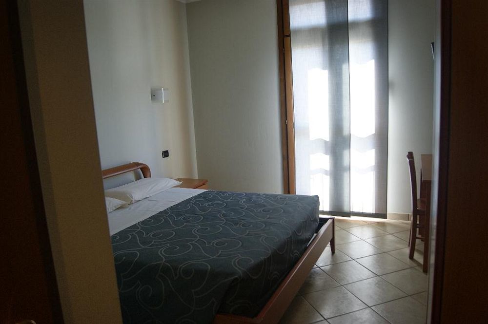 Parini Hotel Bosisio Parini ภายนอก รูปภาพ